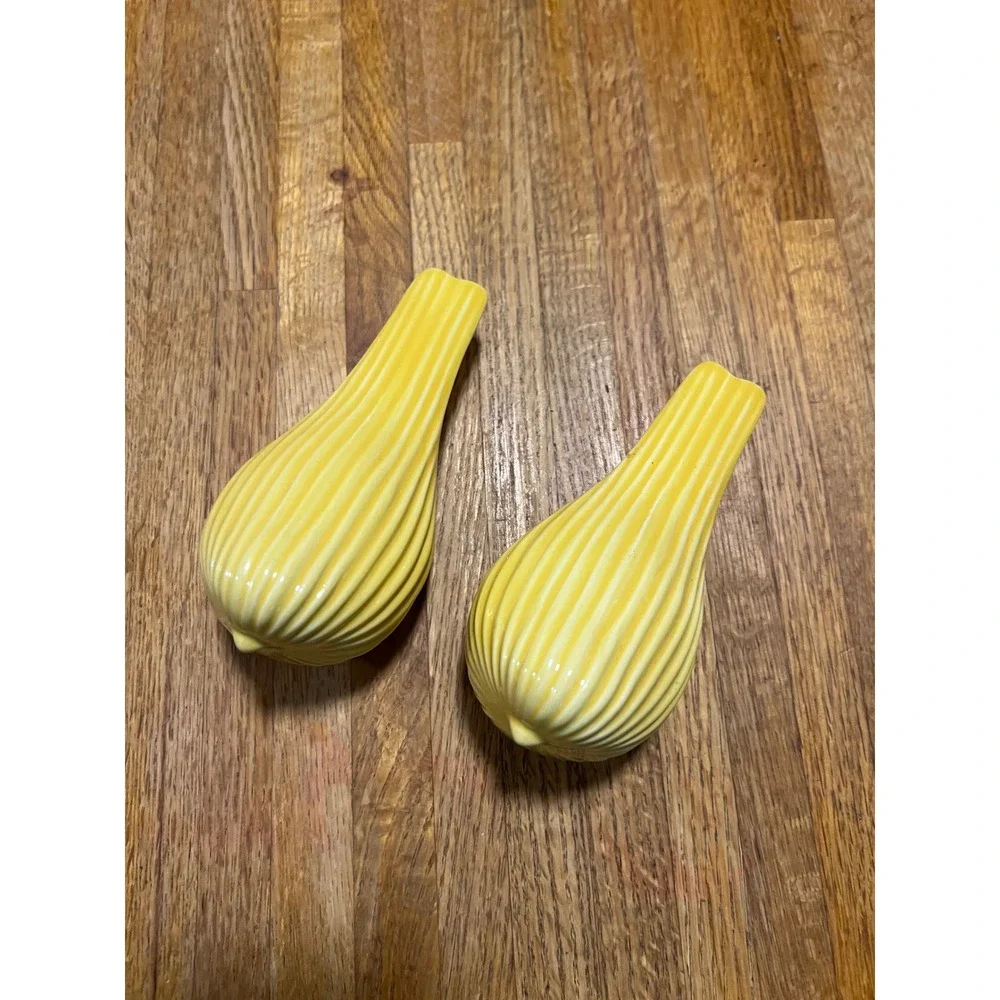 Yellow Ribbed Ceramic Bird Gourd Shape Mid‎ Century Style